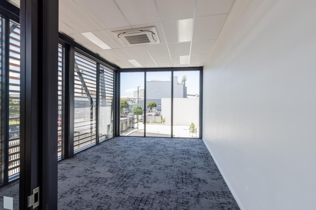High specification industrial facility - Ansicht 6