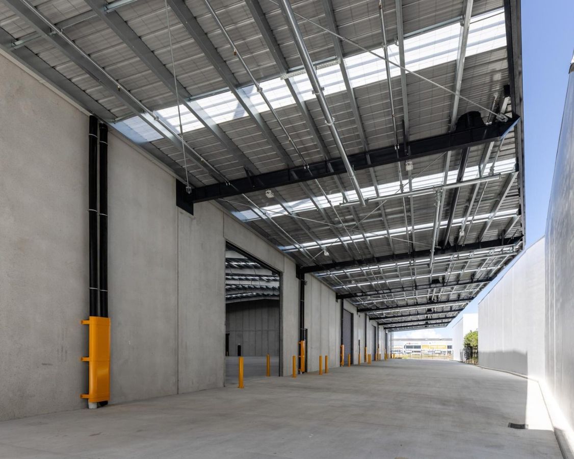 High specification industrial facility - Widok 3