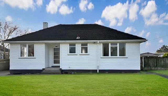 3 Ward Street , Bulls