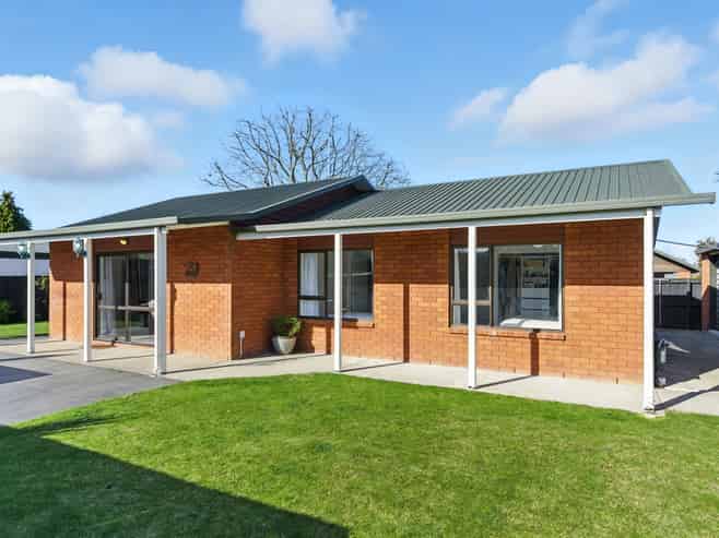 3B Cobden Place, Woodend