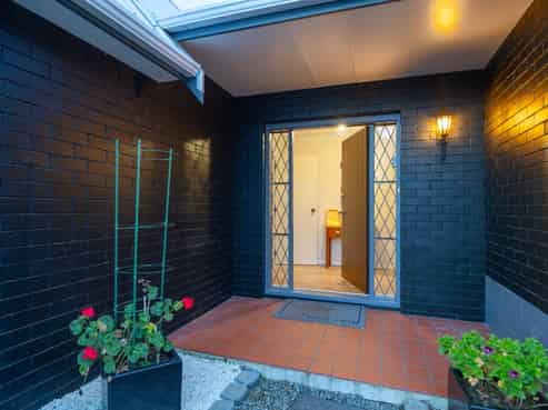 6 Kentucky Way, Awapuni