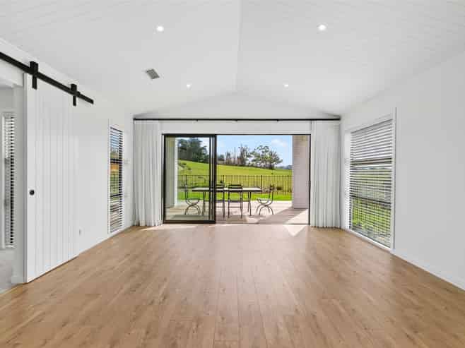 58 Les Wakefield Road, Mapua