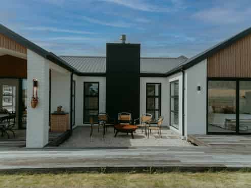 58 Les Wakefield Road, Mapua