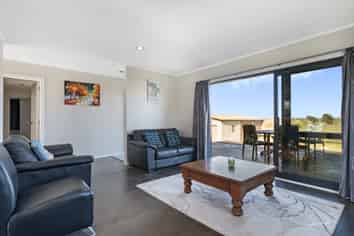 252 Pukehina Parade, Pukehina