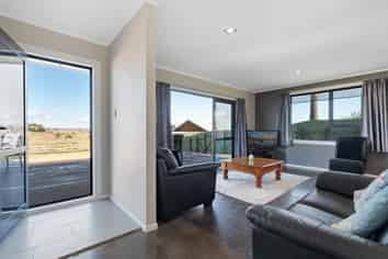 252 Pukehina Parade, Pukehina