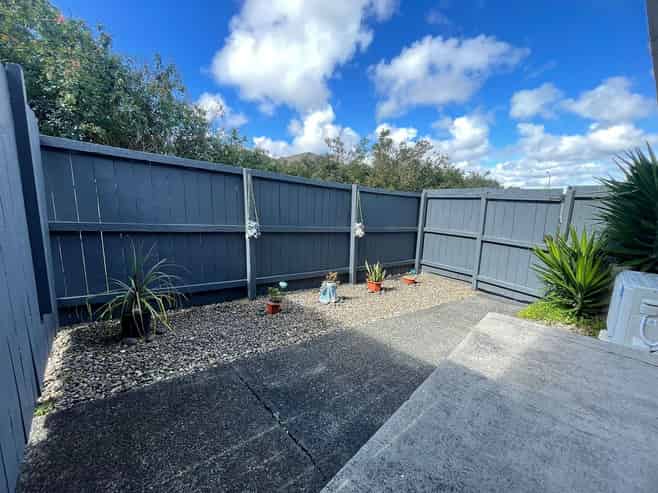 2/160 Mount Smart Road, Onehunga