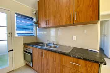 3/6 Almond Place, Mount Wellington