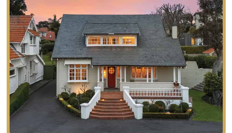 12 Clive Road, Epsom