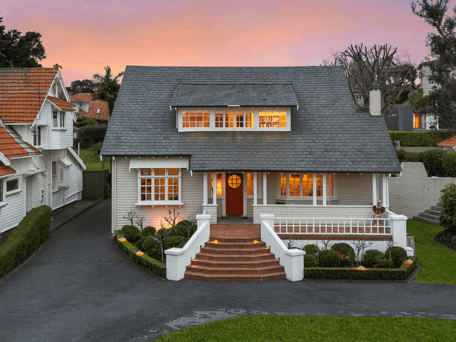 12 Clive Road, Epsom