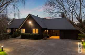 23 Elliot Street, Riverhead