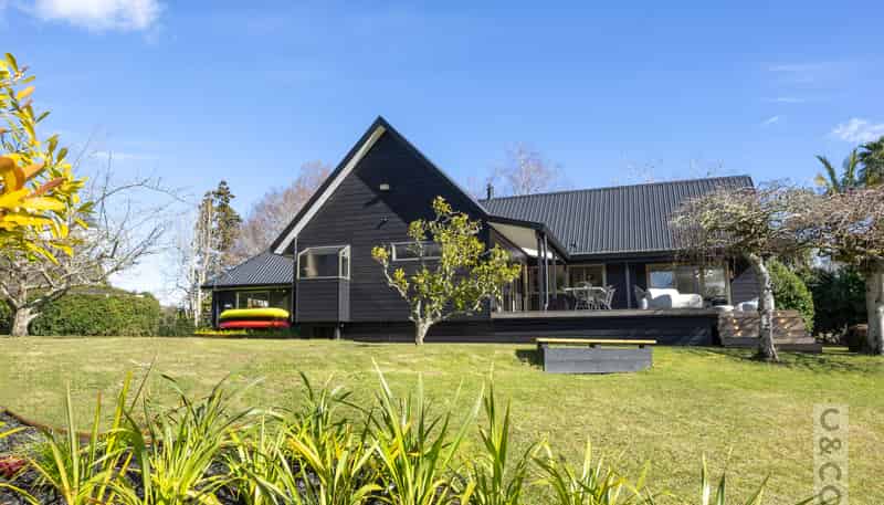 23 Elliot Street, Riverhead