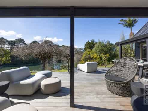 23 Elliot Street, Riverhead