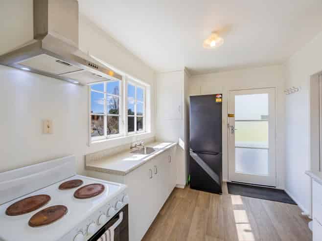 1A Hobday Place, Meadowbank