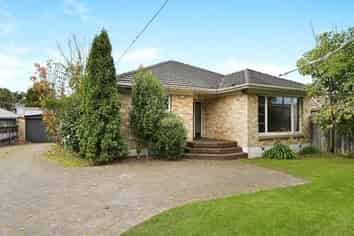 281 Cambridge Road, Hillcrest