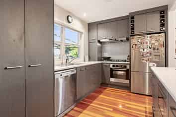 Prime location, live, work, invest  