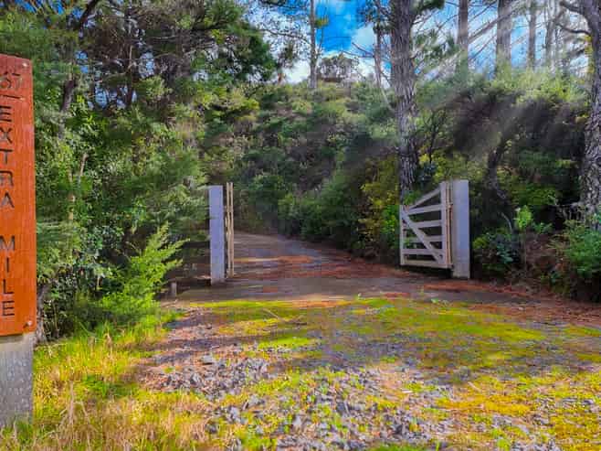 867 Tuateawa Road, Little Bay, Tuateawa