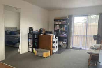 112 Second View Ave, Beachlands