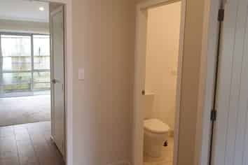 9/19 Collins Avenue, Tawa