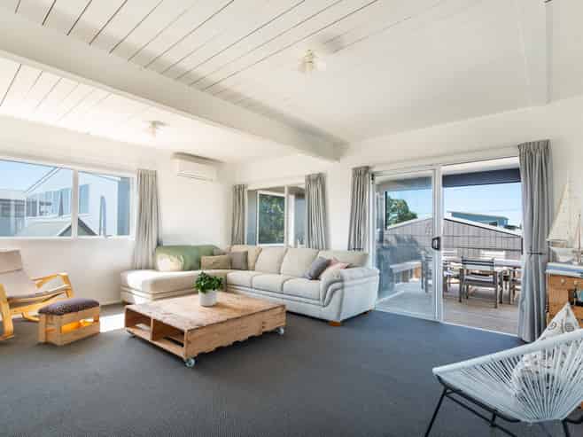 518 Pukehina Parade, Pukehina