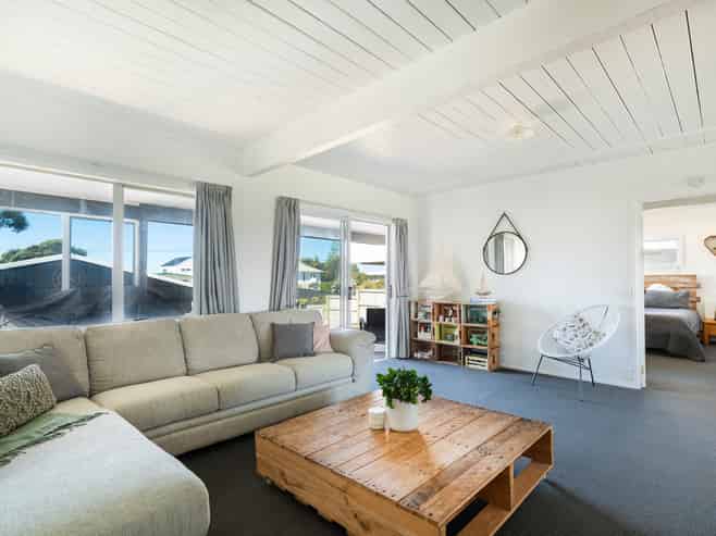 518 Pukehina Parade, Pukehina