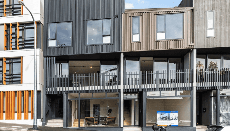 10 Central Road, Kingsland