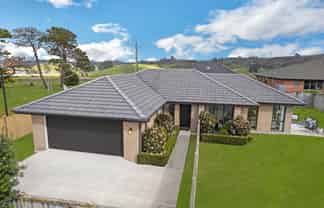 24 PYNE CRESCENT, Pokeno