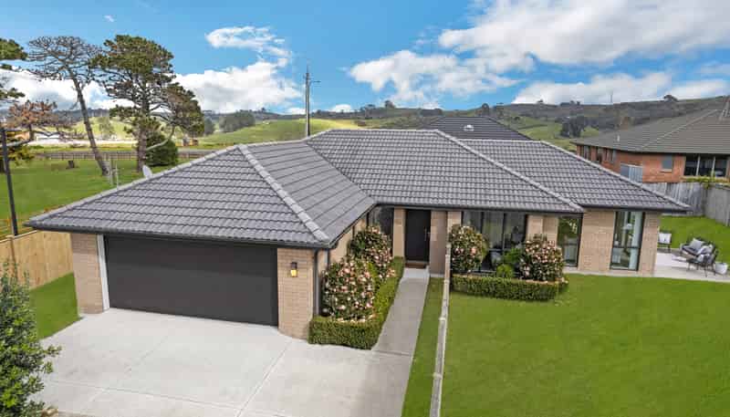 24 PYNE CRESCENT, Pokeno