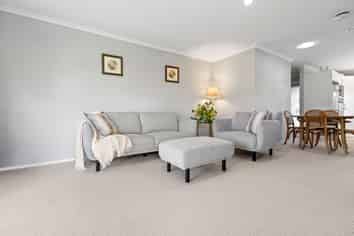 39 Bridgewater Way, Pyes Pa