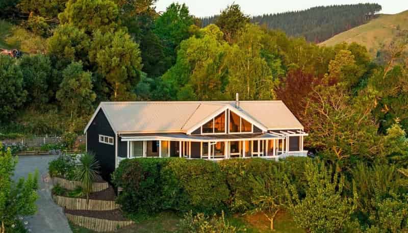 26 Riverside Road, Whataupoko