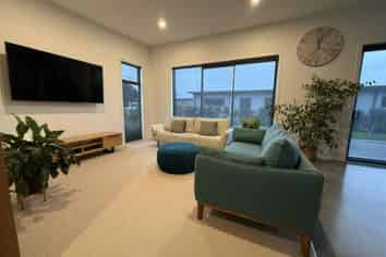 28 Kotare Drive, Bell Block