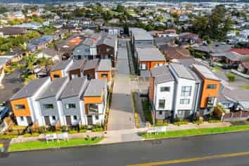 33 Raupeti Lane, Henderson