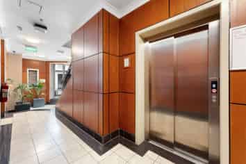 1R 15 Nelson Street, Auckland Central