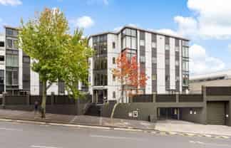 1R 15 Nelson Street, Auckland Central