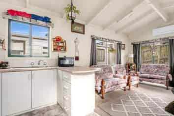 28/267 Parton Rd, Papamoa