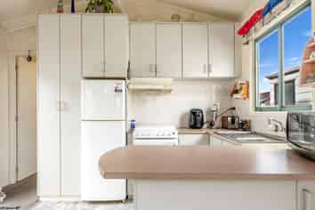 28/267 Parton Rd, Papamoa