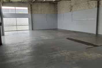 Industrial Unit on Popular East Side