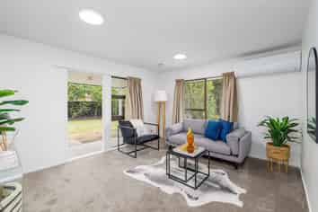 37A Attlee Crescent, Bryndwr