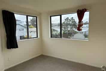 1/9 Woodall Place, Totara Vale