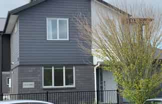 1/9 Hibiscus Avenue (Room C), Hamilton Lake