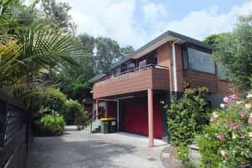 Auckland - Address withheld