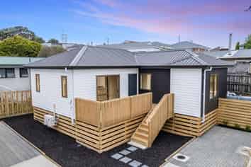 20B Subritzky Avenue, Mount Roskill