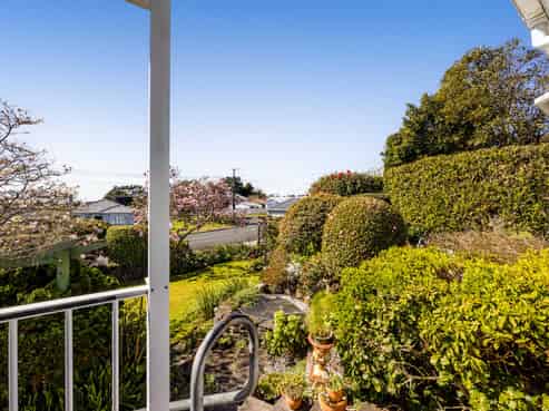 32 Queens Road, Glen Avon