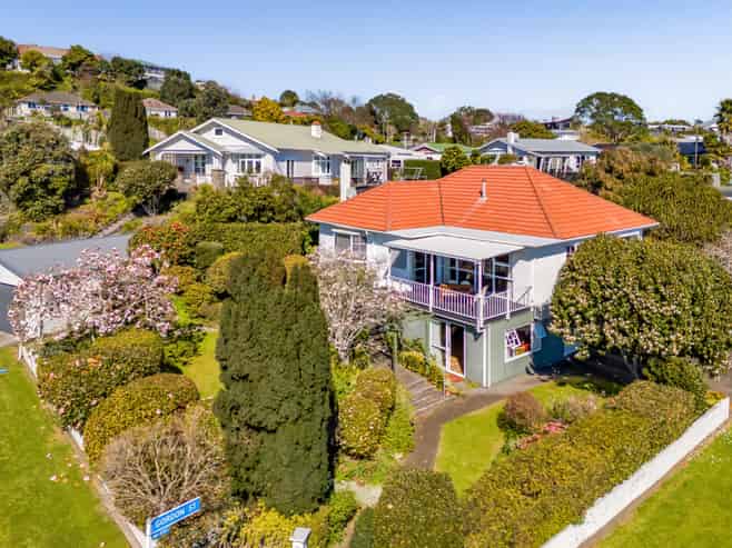 32 Queens Road, Glen Avon