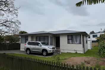 53 Universal Drive, Henderson