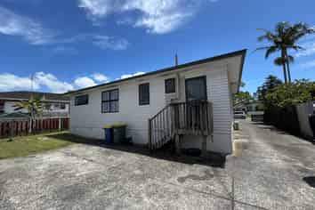 53 Universal Drive, Henderson