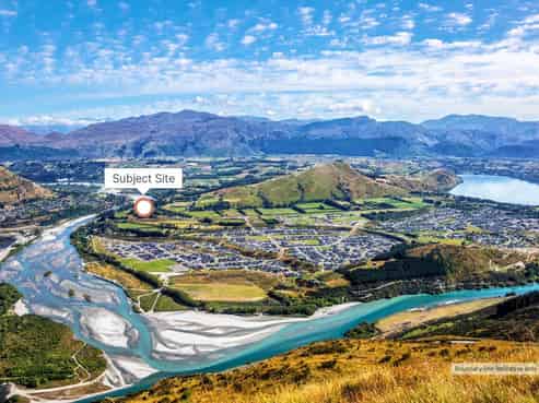 Spence Park: Premier Development Opportunity