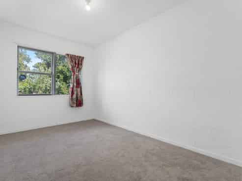 2/150 Hutchinson Avenue, New Lynn