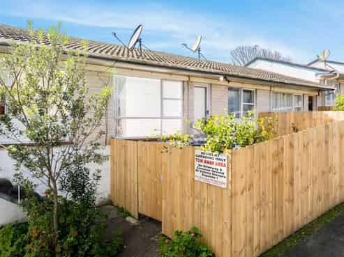 2/150 Hutchinson Avenue, New Lynn
