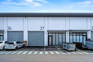 Motivated Landlord – Tidy Warehouse Ready Now