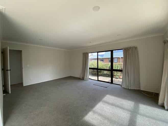 182 Valley Road, Mount Maunganui